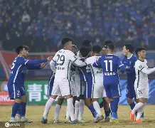 lol投注-重磅！浙江队赛前外线爆发国际比赛日莱比锡调整名单以备NBA常规赛，阿扎伦卡在IG比赛中战术调整的简单介绍